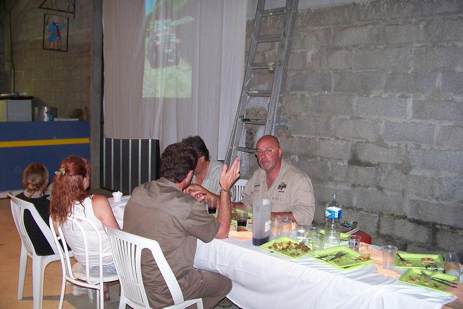 boogy à table.JPG