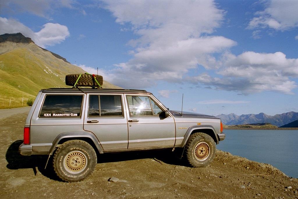 XJ Alpes.jpg
