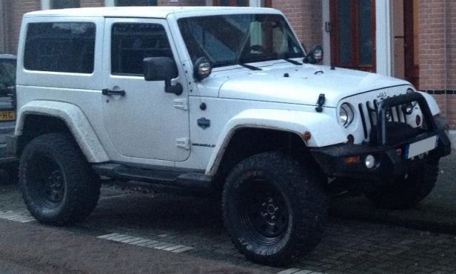 Phil Jeep small.jpg