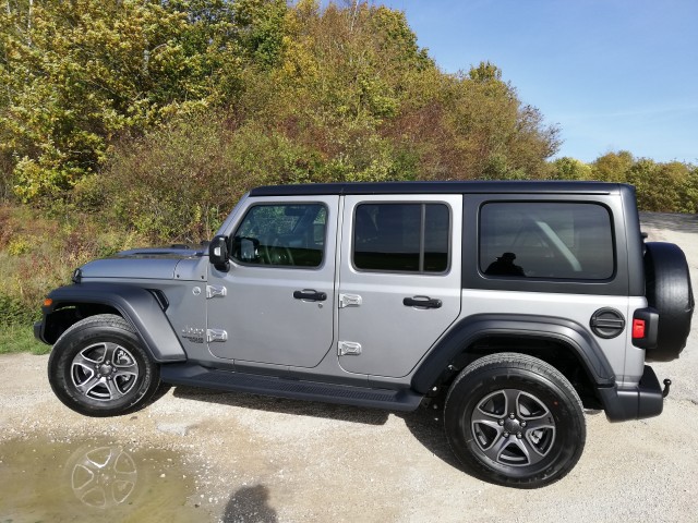 JLU Sport 2.2 diesel
