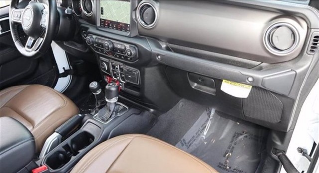 dash interior.jpg