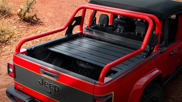 jeep-red-bare-3.jpg