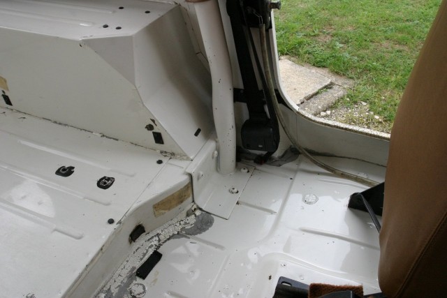 CJ7 LAREDO 1986 (42).JPG