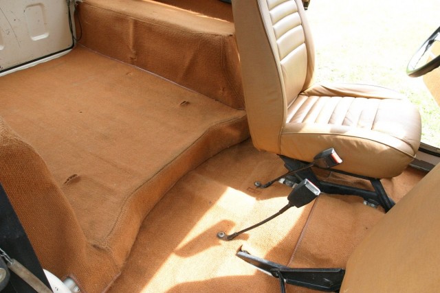 CJ7 LAREDO 1986 (65).JPG