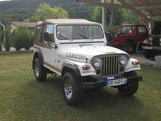 CJ7 LAREDO 1986 (7).JPG