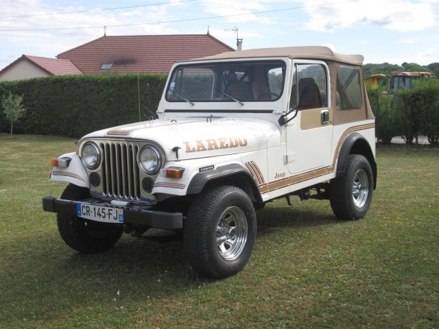 CJ7 LAREDO 1986 (9).JPG