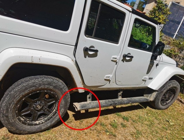jeep wrangler JKU.jpg