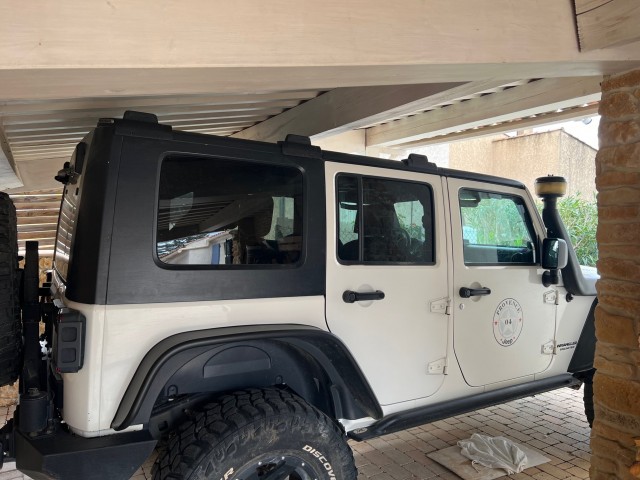 montage hard top.JPG
