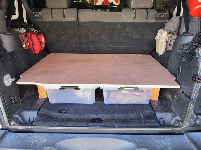 Plancher JKU (1).jpg